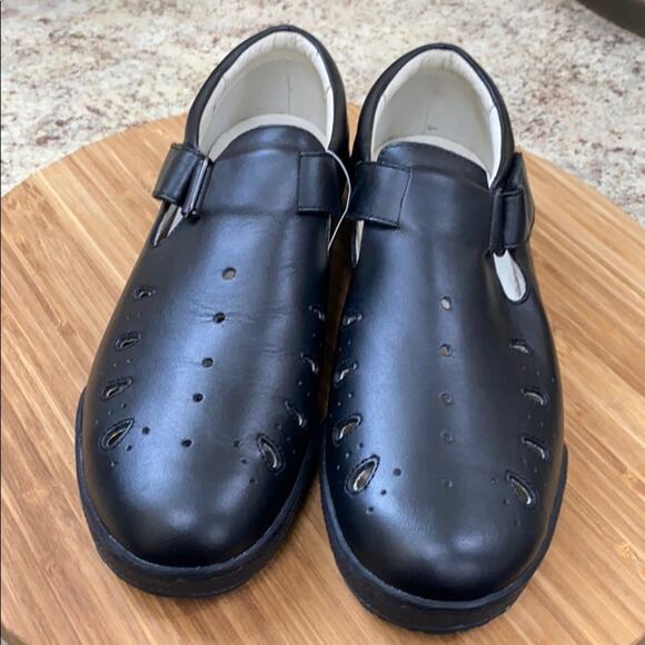 Propet 8 1/2 M NWT Sandle Walker leather shoes - Picture 1 of 11